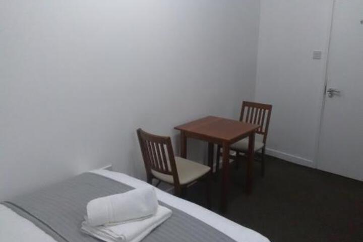 Room 47 of 49