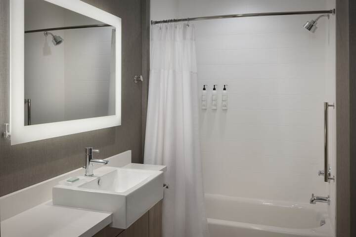 Room 20 of 45