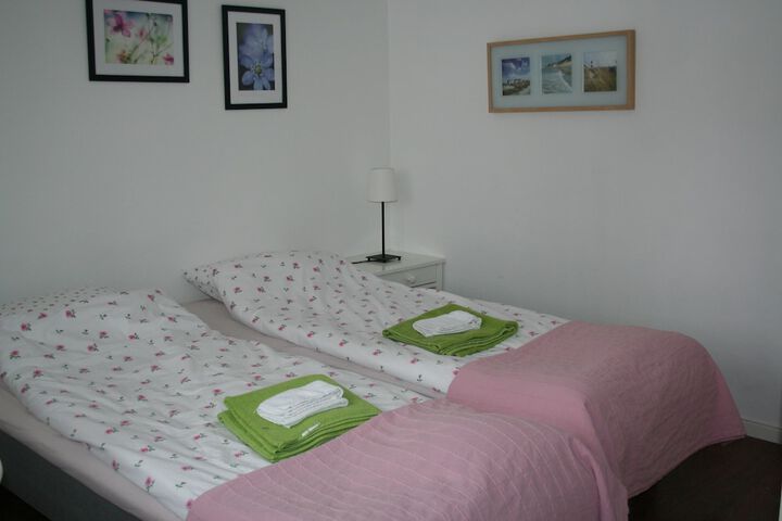 Room 16 of 94
