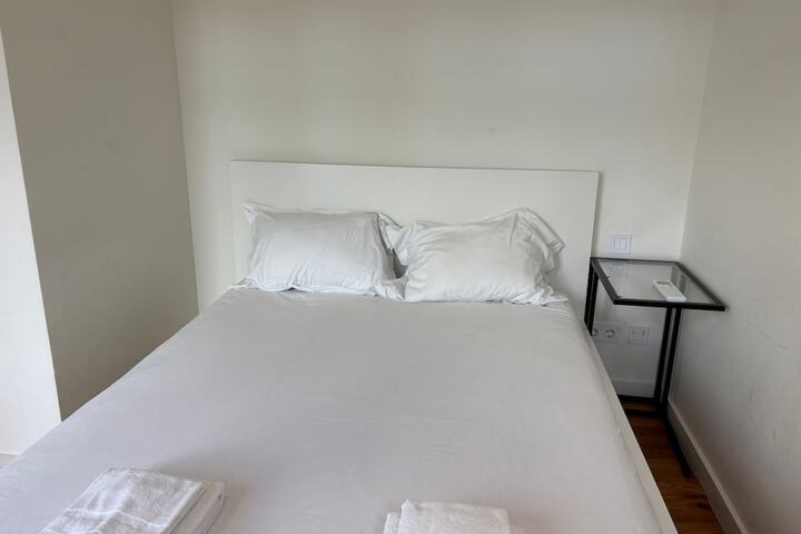Room 72 of 287