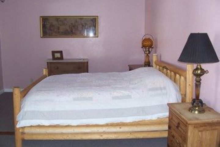 Room 11 of 20