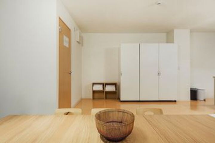 Room 78 of 182