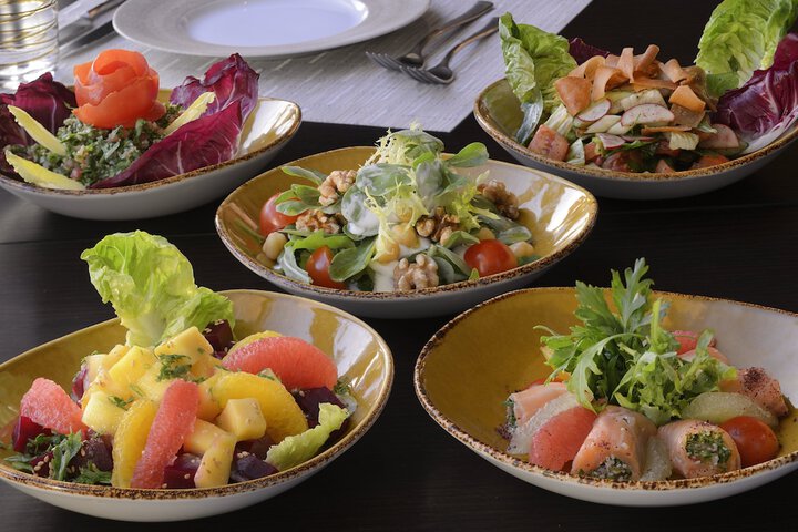 Dining 98 of 158