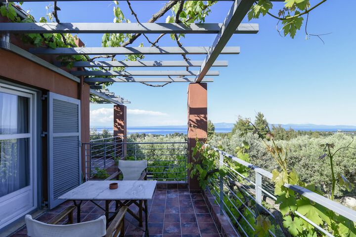 Terrace/Patio 63 of 64