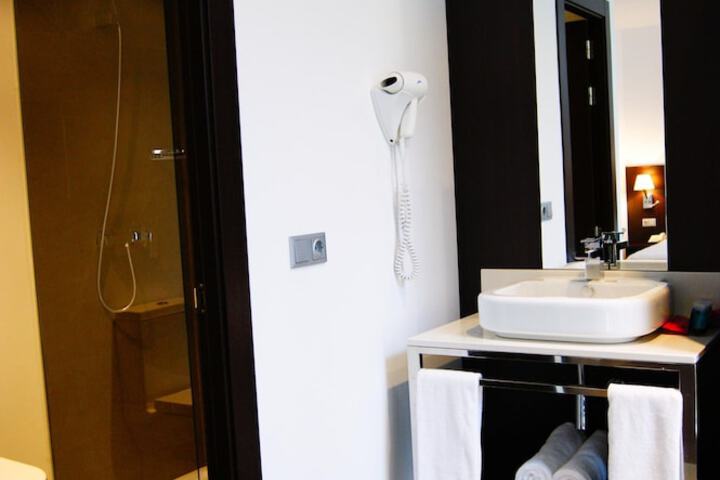Bath Interior