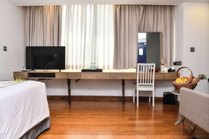 Room 7 of 54