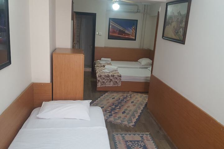 Room 17 of 72