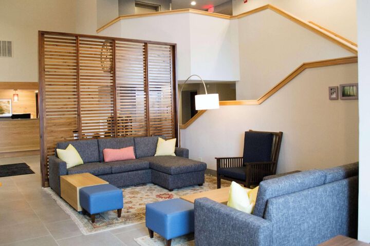 Hotel Interior 3 of 28