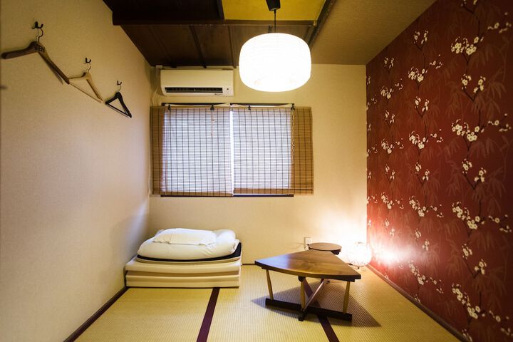 Room 15 of 66