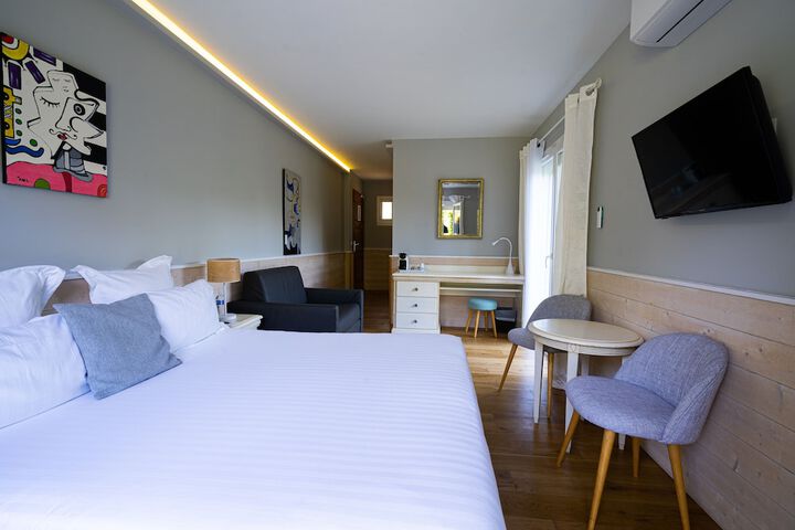 Room 21 of 57