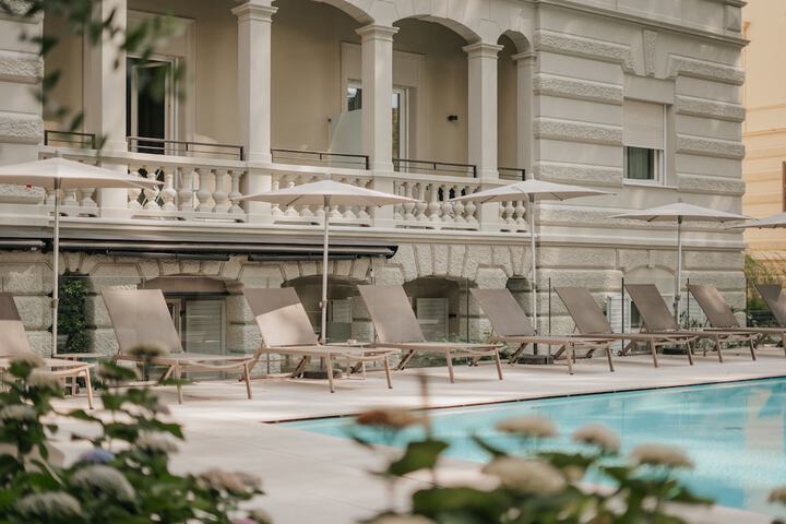 Pool 57 of 115
