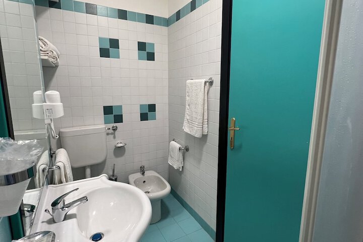 Room 35 of 50