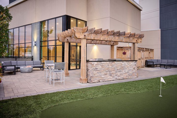 Terrace/Patio 12 of 48