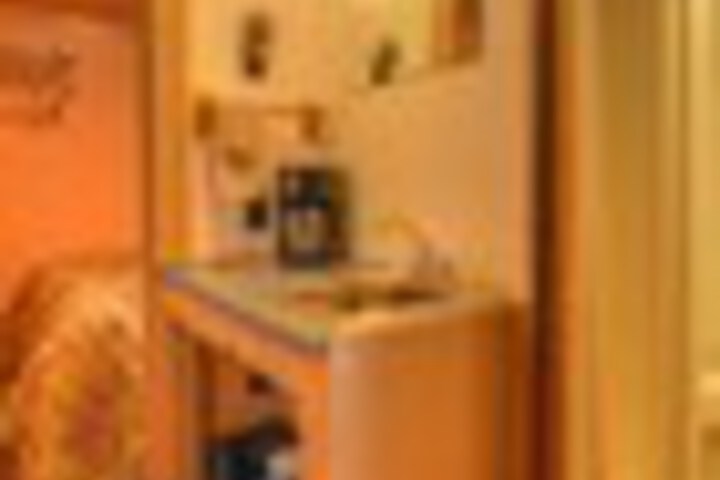 Room 179 of 204