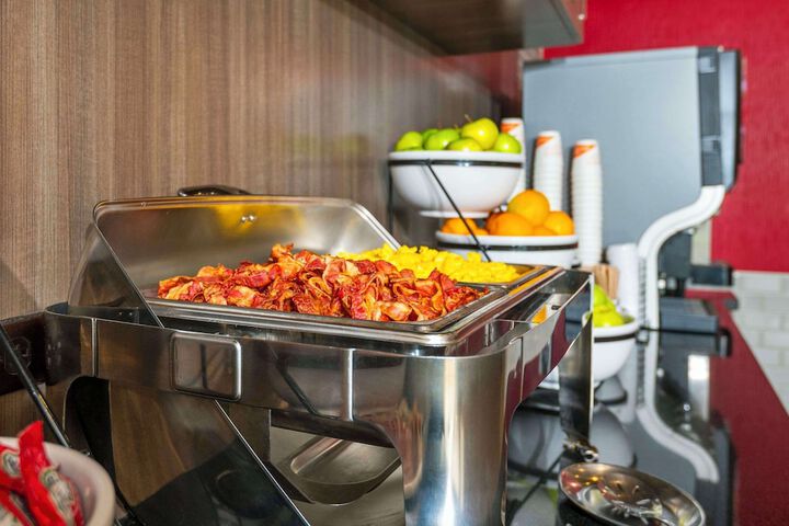 Breakfast/Coffee Service 49 of 60