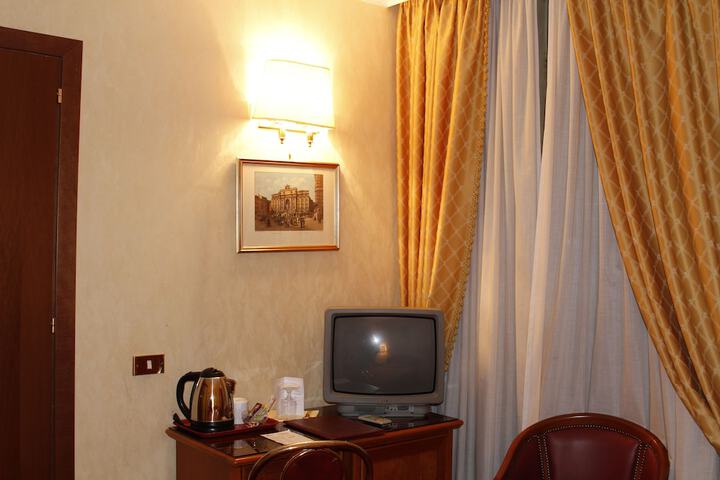 Room amenity