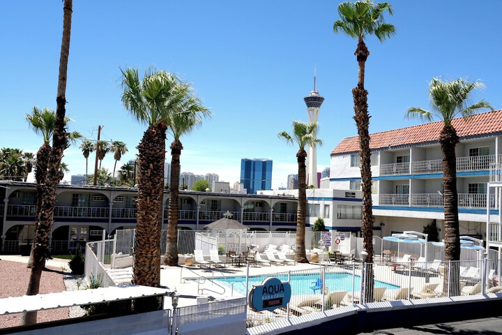 Hotel 63 of 63