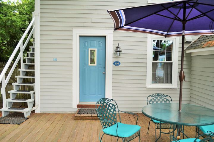 Hotel Exterior 125 of 125