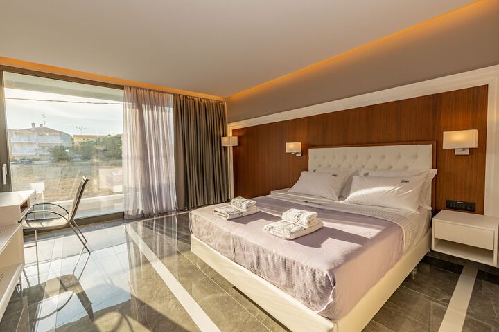 Room 5 of 40
