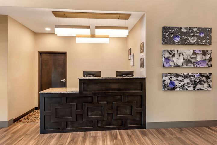 Hotel Interior 2 of 31