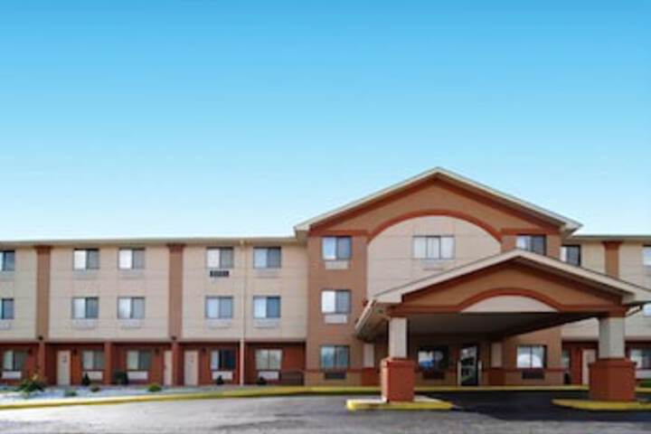 best hotels in meadville pa