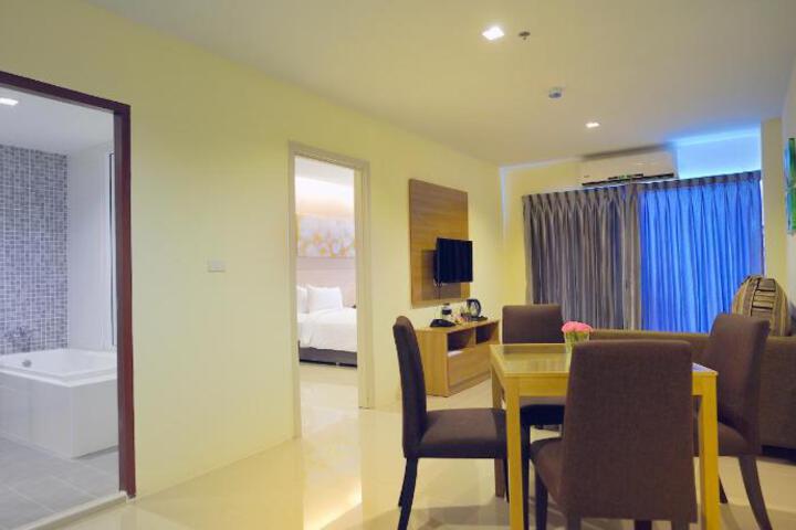 Photo 5