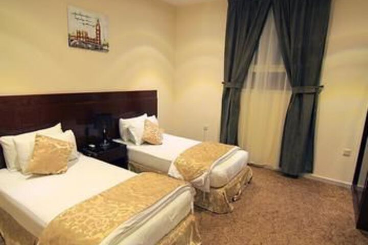 Room 13 of 45