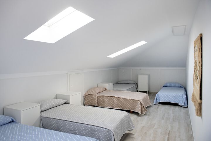 Room 8 of 49