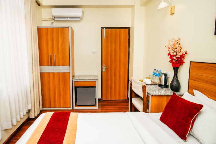 Room 30 of 73