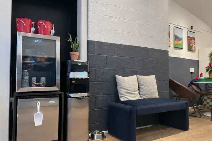 Hotel Interior 10 of 53