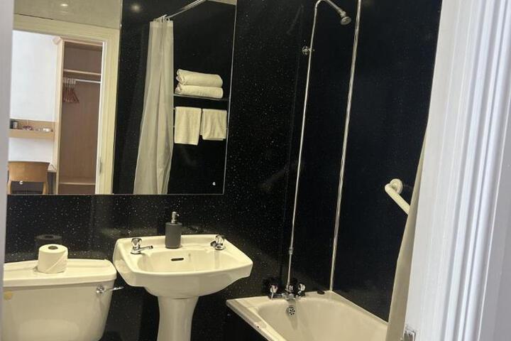 General 32 of 47