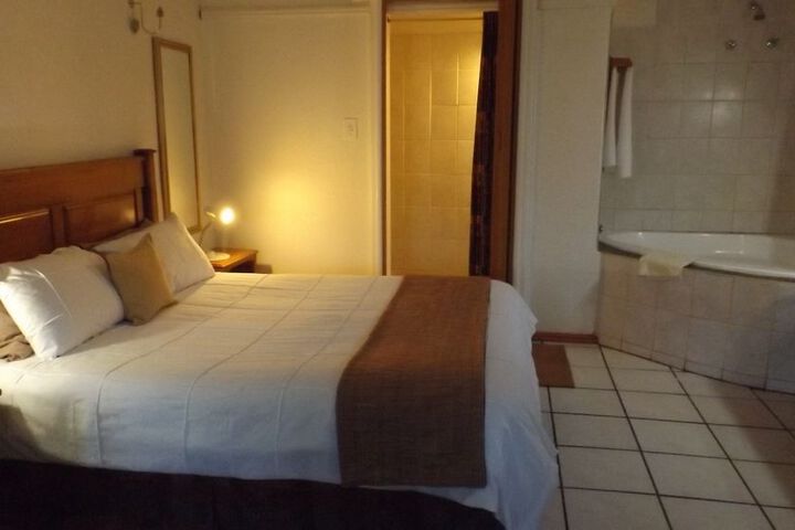 Room 22 of 49