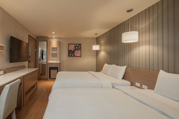 Room 17 of 55