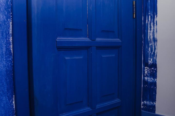 Room 32 of 36