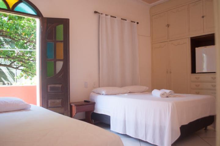 Room 25 of 43