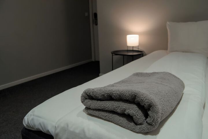 Room 45 of 128