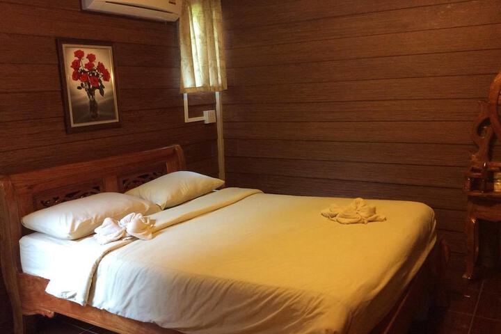 Room 10 of 57