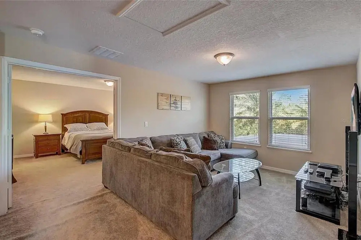 Room 3 of 18