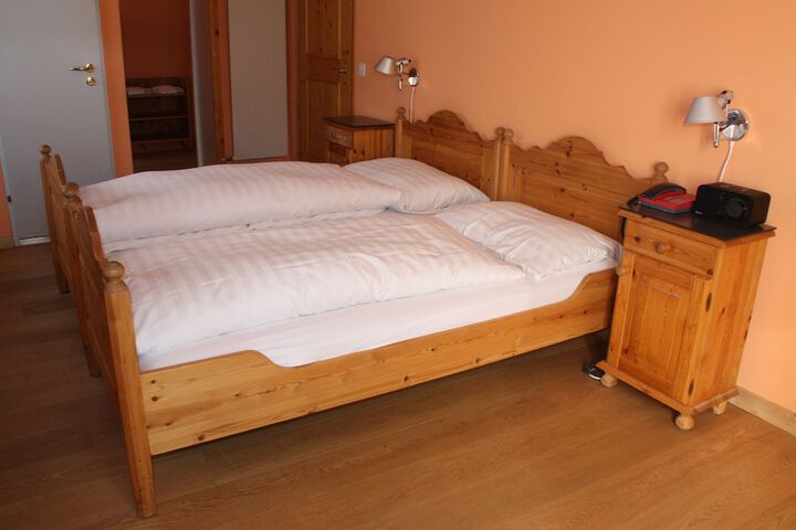 Room 3 of 23