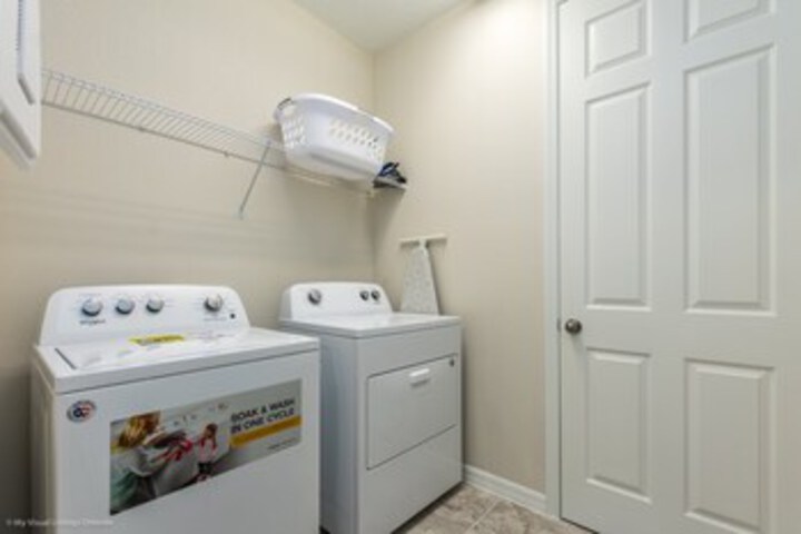 Laundry 41 of 136