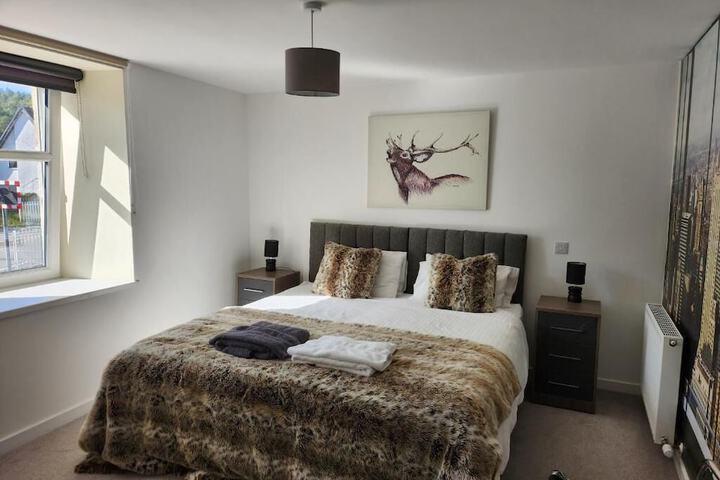 Room 3 of 9