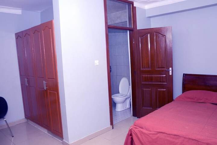 Room 11 of 13