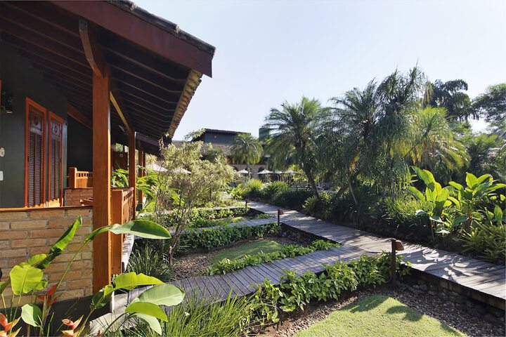 Hotel Exterior 69 of 80