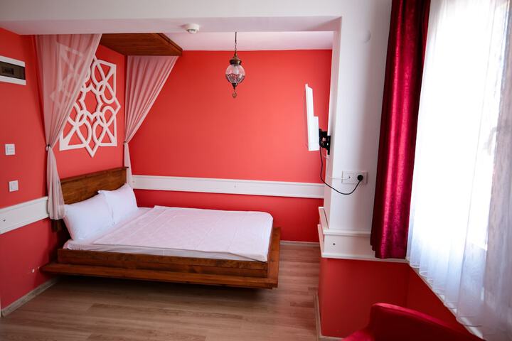 Room 23 of 27