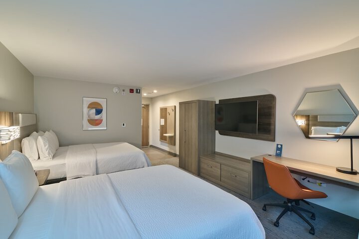 Room 17 of 84