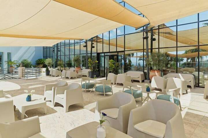 Terrace/Patio 141 of 143