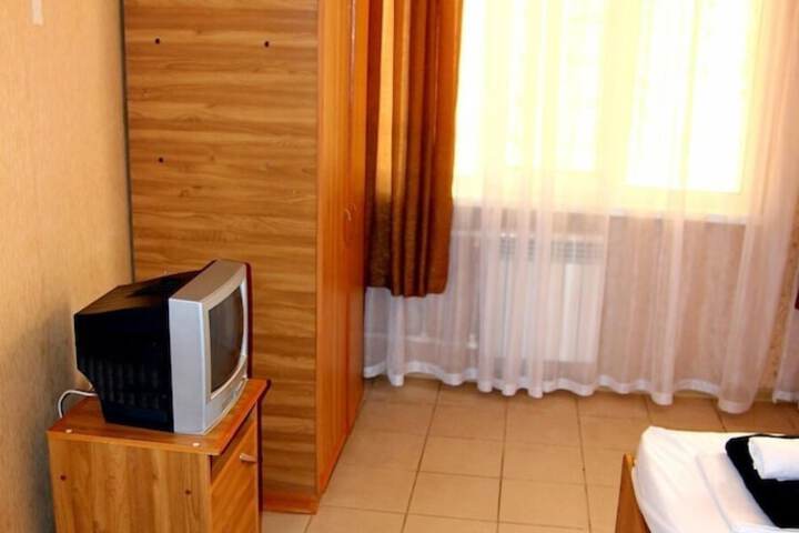 Room 16 of 62