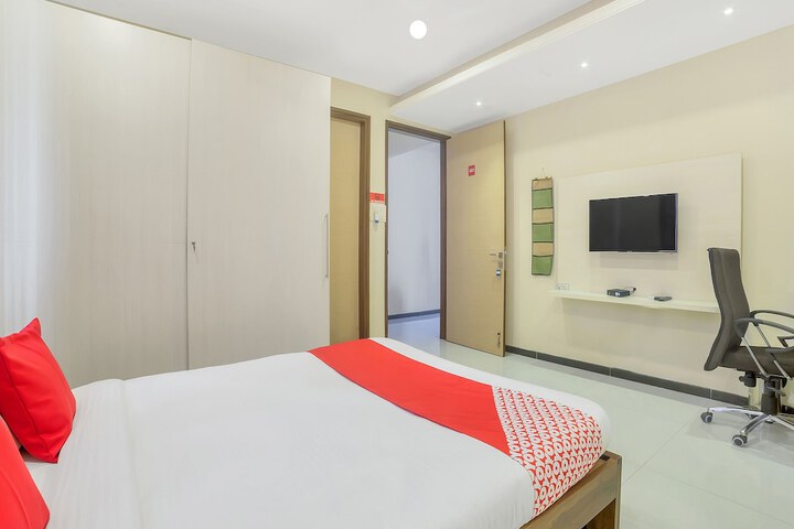 Room 15 of 24