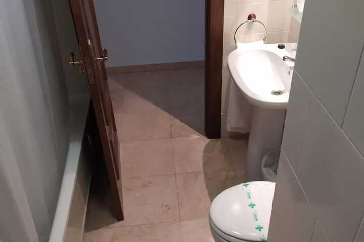 Room 14 of 38