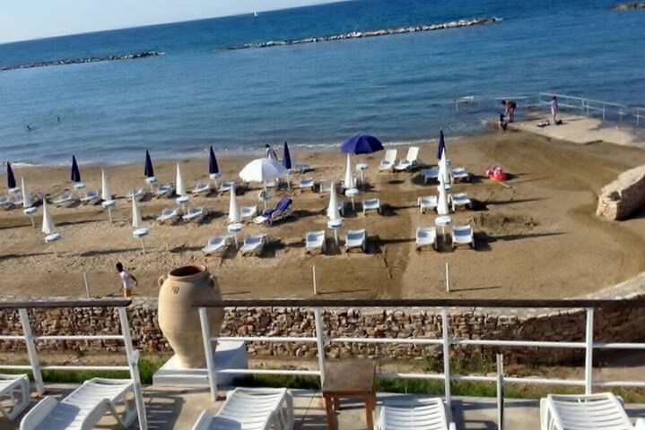 Beach 49 of 54